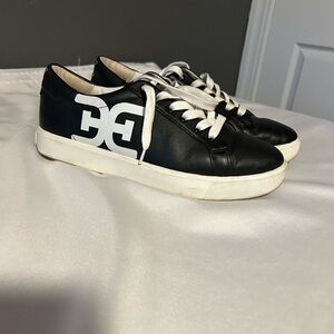 Sam Edelman Men’s Sneakers in excellent condition without the box.